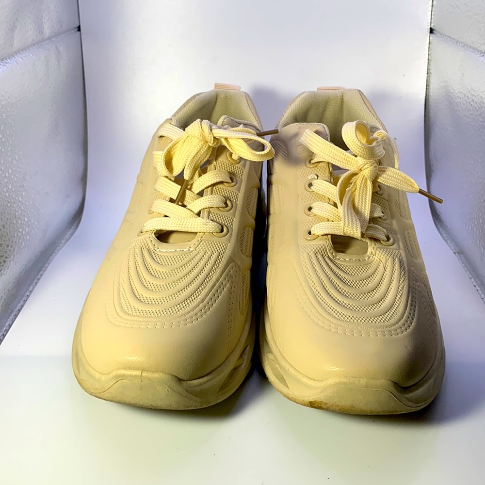 Epicstep women’s sneakers size 11